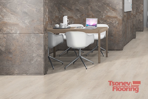 Ламинат Egger Дъб Нюбъри бял EPL045-серия Light Living