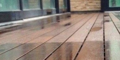 termo-decking Защо декинг от термодървесина е по-добро от лиственица и екзотика?