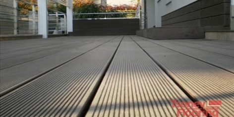 kompoziten-decking-4 Устойчивост на цветовете на декинг и сайдинг от WPC