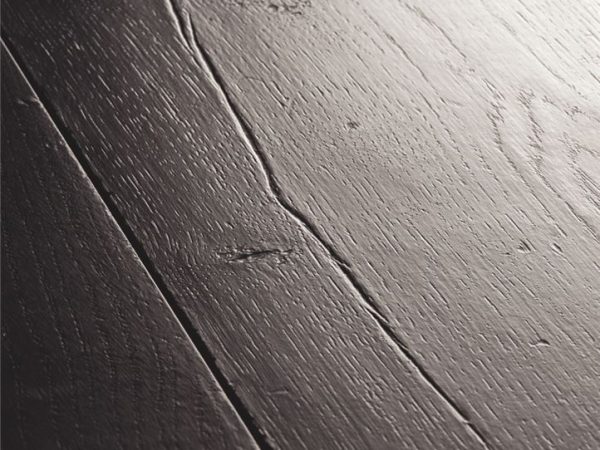 Painted oak black SIG4755