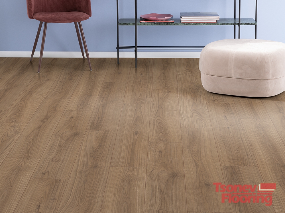 Корков паркет Egger Pro Comfort EPC030 Орех Бедоло светъл-серия Classic